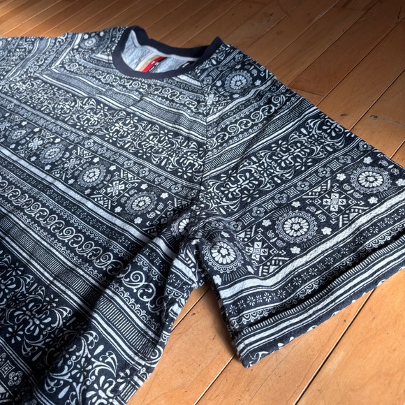 Kith Morrocan Print Seersucker Shirt size 2XL - Picture 6 of 9
